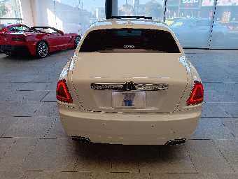 ROLLS ROYCE GHOST 2018 Image 8