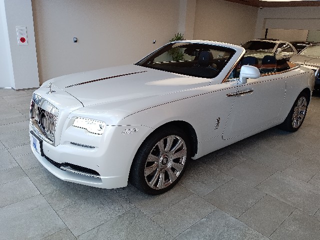ROLLS ROYCE DAWN 2016 Image 25