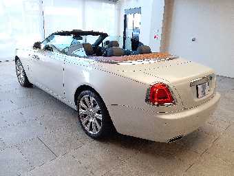ROLLS ROYCE DAWN 2016 Image 20