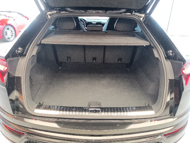 LAMBORGHINI URUS 2021 Image 32