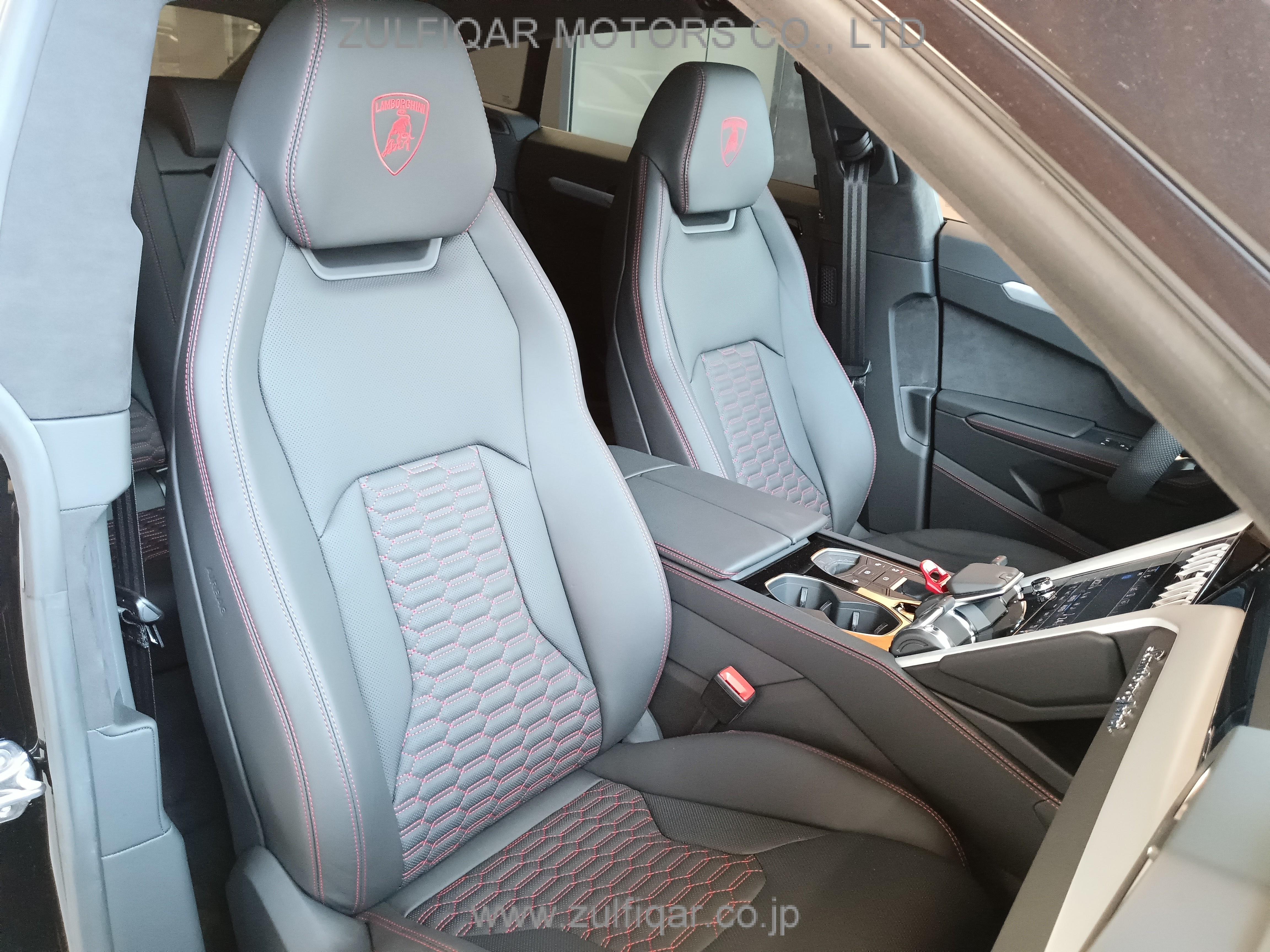 LAMBORGHINI URUS 2021 Image 41