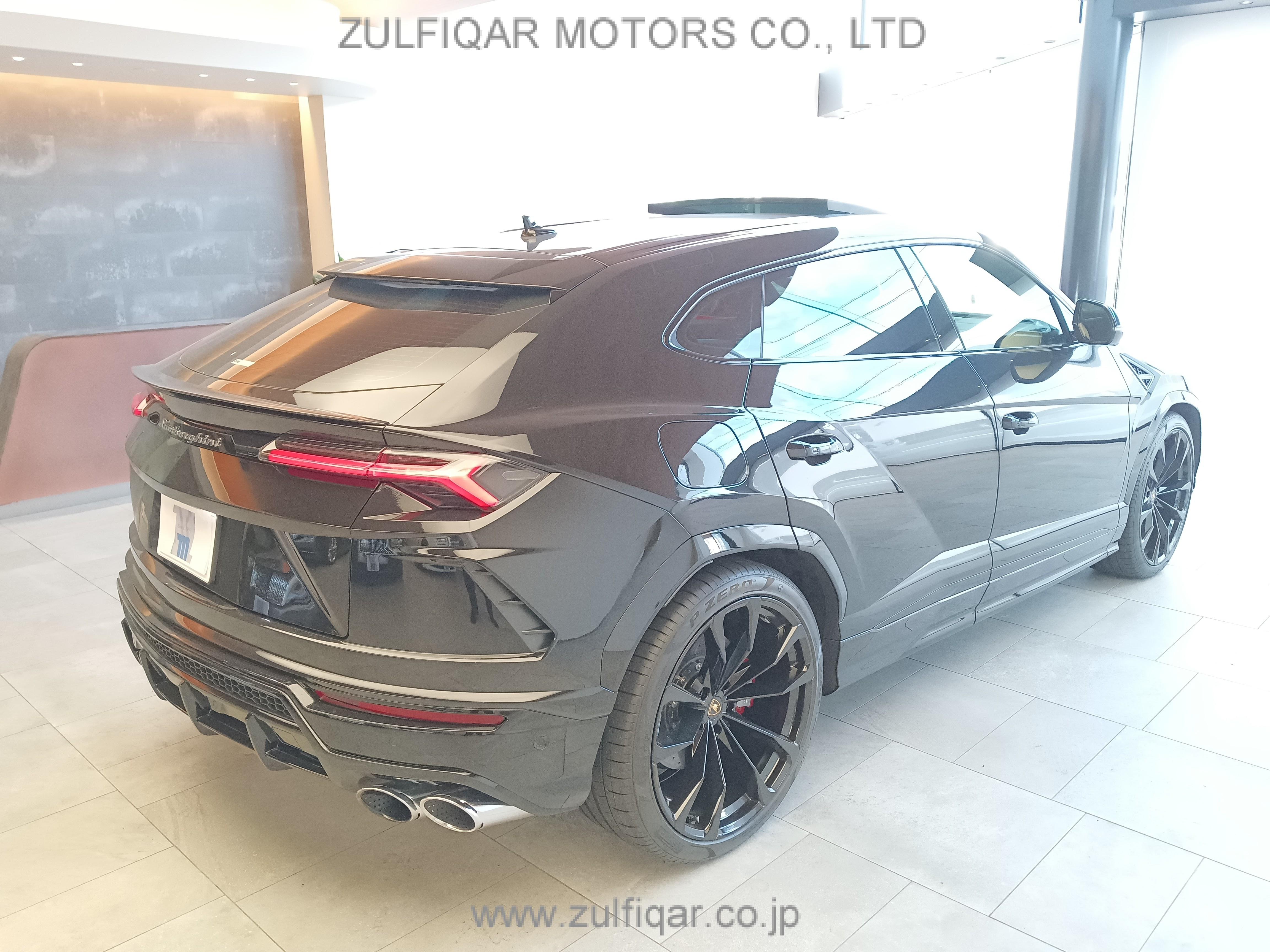 LAMBORGHINI URUS 2021 Image 7