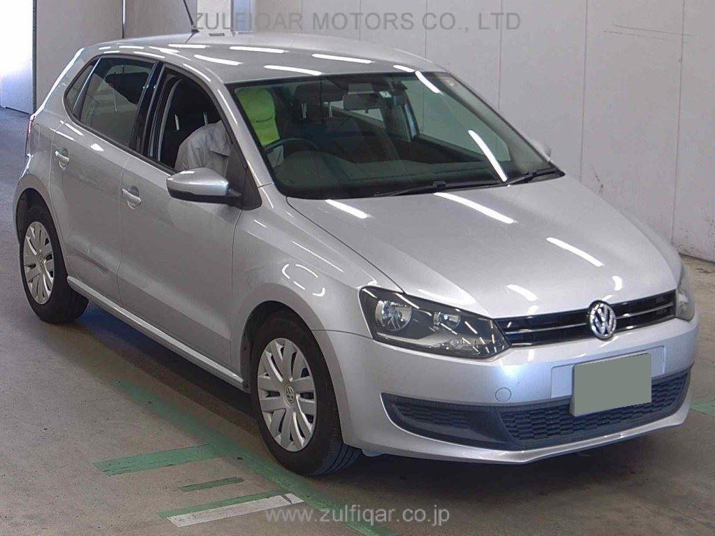 VOLKSWAGEN POLO 2013 Image 1