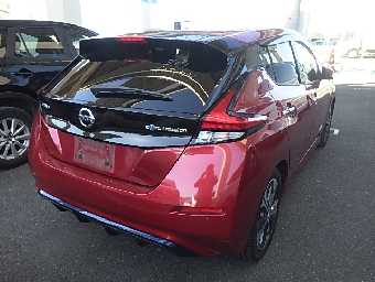 NISSAN LEAF 2018 Image 15