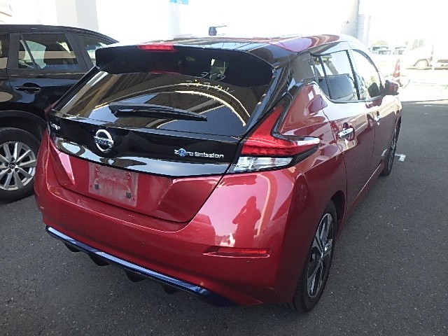 NISSAN LEAF 2018 Image 21
