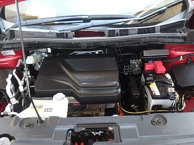 NISSAN LEAF 2018 Image 23