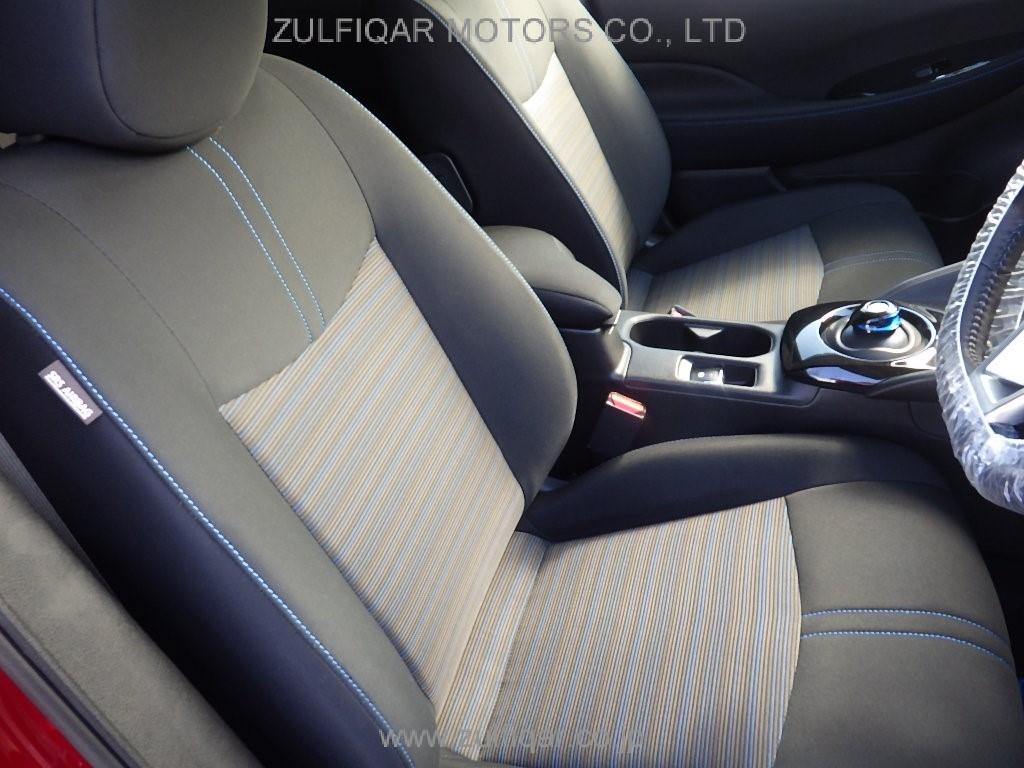 NISSAN LEAF 2018 Image 6