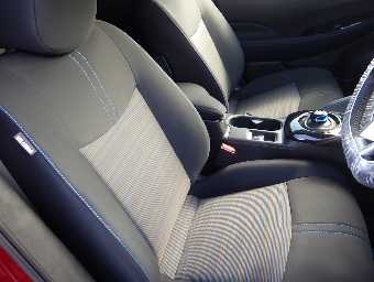 NISSAN LEAF 2018 Image 6