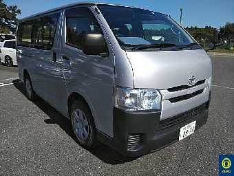 TOYOTA HIACE 2018 Image 1