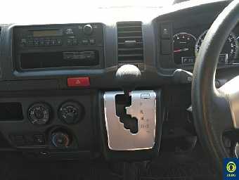 TOYOTA HIACE 2018 Image 6