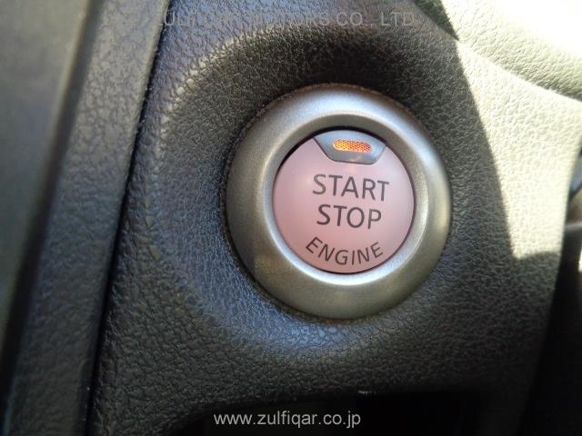 NISSAN NOTE 2018 Image 8