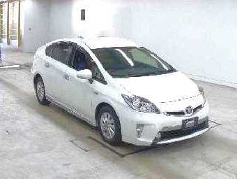 TOYOTA PRIUS PHV 2015 Image 1