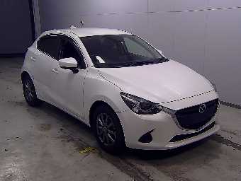 MAZDA DEMIO 2018 Image 1