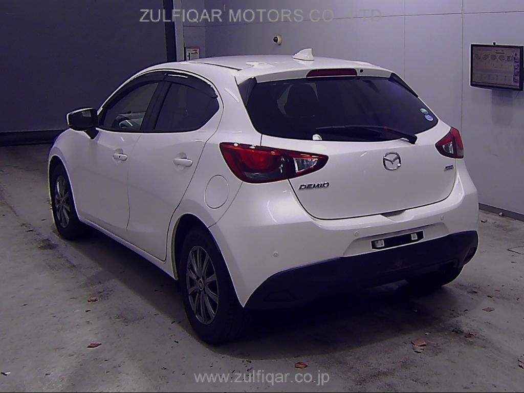 MAZDA DEMIO 2018 Image 5
