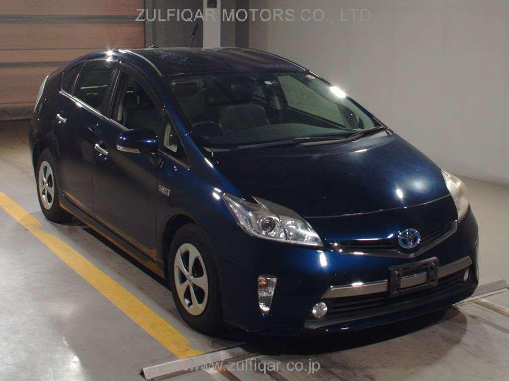 TOYOTA PRIUS PHV 2013 Image 3