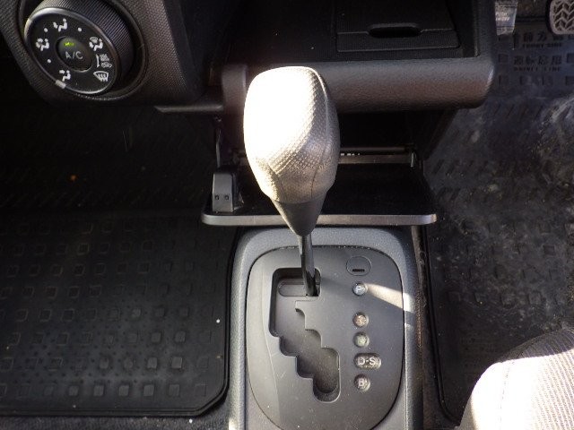 TOYOTA PROBOX 2018 Image 23