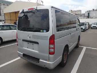 TOYOTA HIACE 2018 Image 2
