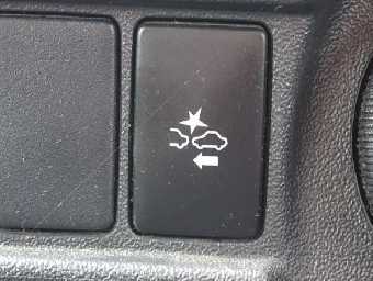 TOYOTA HIACE 2018 Image 10