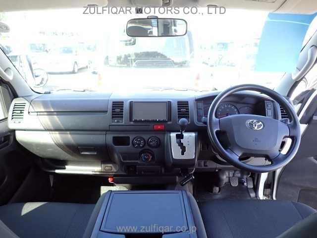 TOYOTA HIACE 2015 Image 6