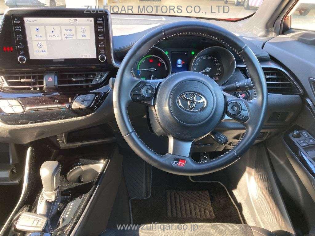 TOYOTA C-HR 2021 Image 6