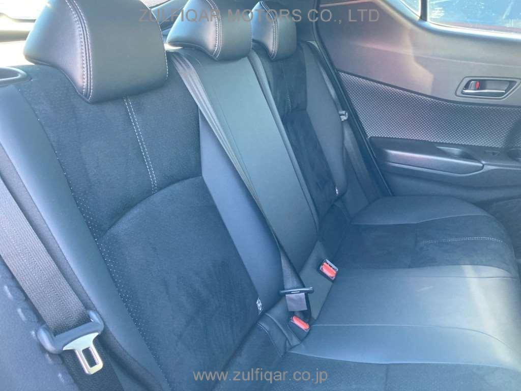 TOYOTA C-HR 2021 Image 7