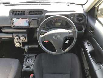 TOYOTA PROBOX 2018 Image 13