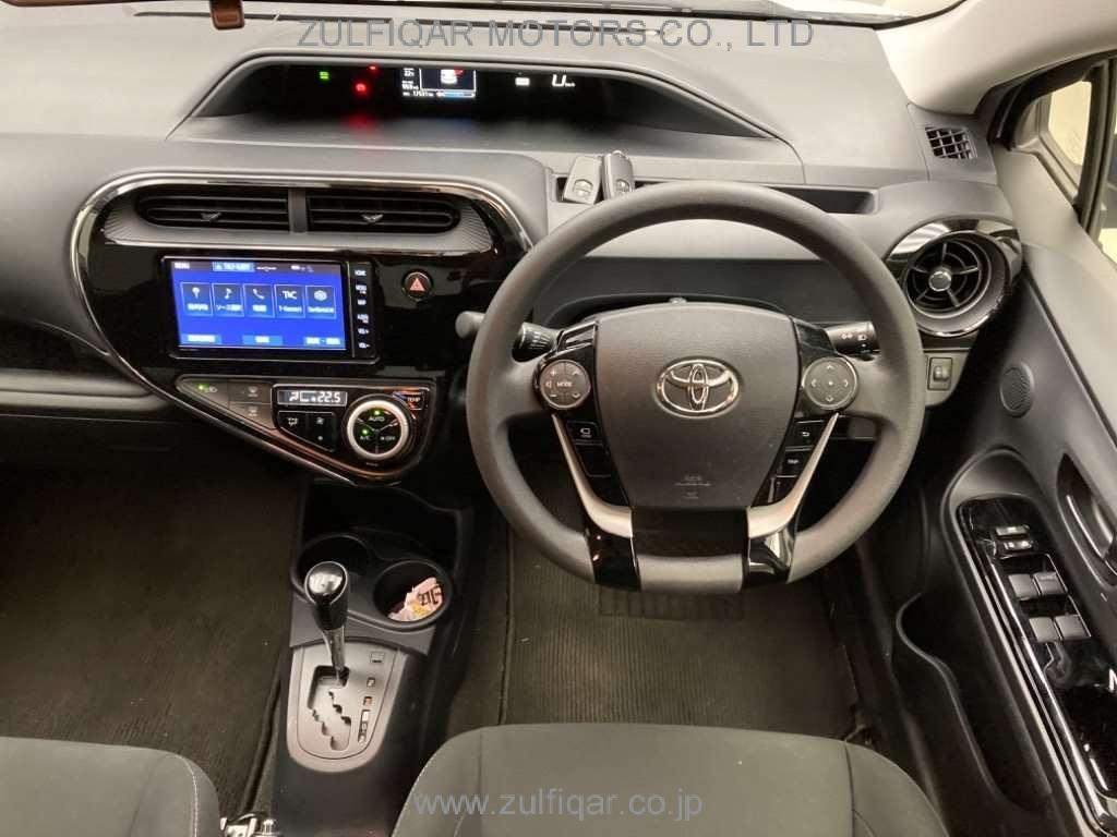 TOYOTA AQUA 2021 Image 6