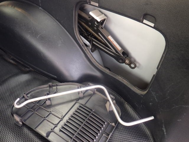 TOYOTA PROBOX 2018 Image 25