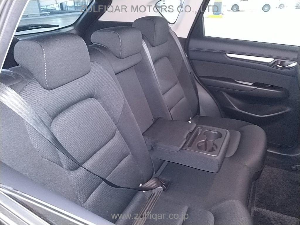 MAZDA CX-5 2020 Image 6