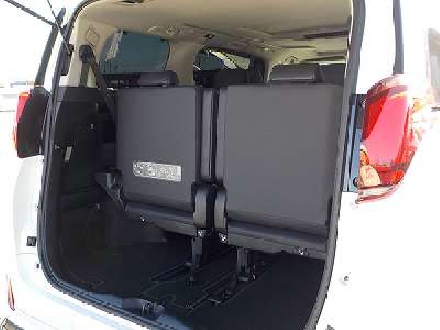 TOYOTA ALPHARD 2022 Image 27