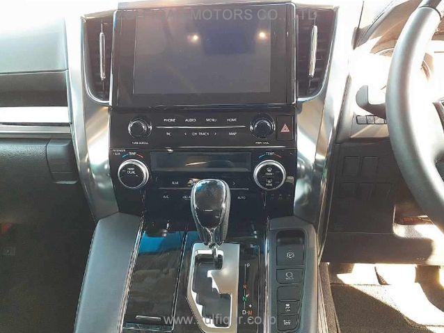 TOYOTA ALPHARD 2022 Image 10