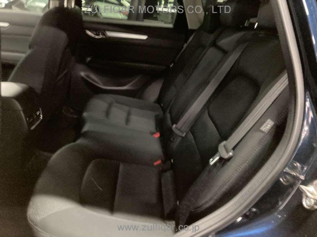 MAZDA CX-5 2019 Image 8