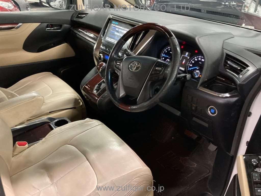 TOYOTA ALPHARD 2015 Image 5