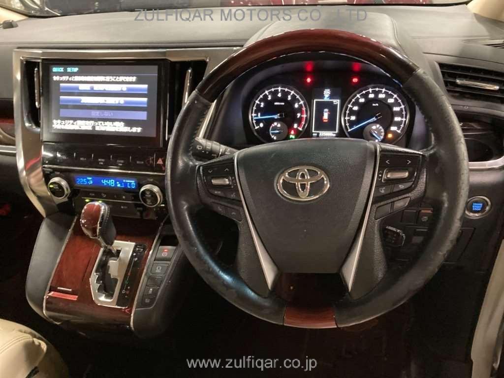 TOYOTA ALPHARD 2015 Image 6