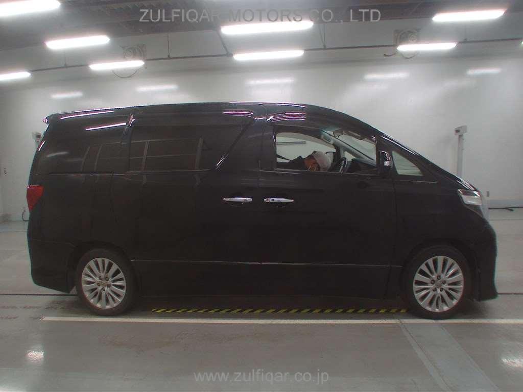 TOYOTA ALPHARD 2013 Image 3