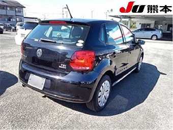 VOLKSWAGEN POLO 2013 Image 5