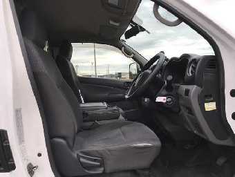 NISSAN NV350 CARAVAN 2015 Image 11