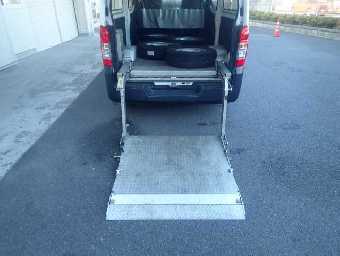 NISSAN NV350 CARAVAN 2015 Image 3