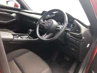 MAZDA MAZDA3 FASTBACK 2019 Image 5