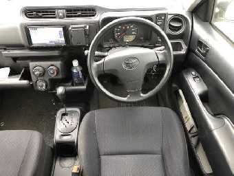 TOYOTA PROBOX 2018 Image 7