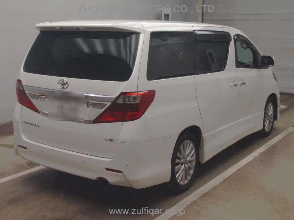 TOYOTA ALPHARD 2013 Image 2