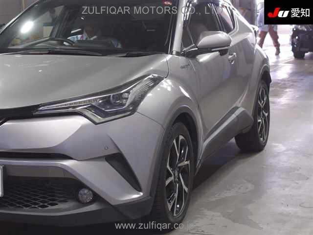 TOYOTA C-HR 2017 Image 7