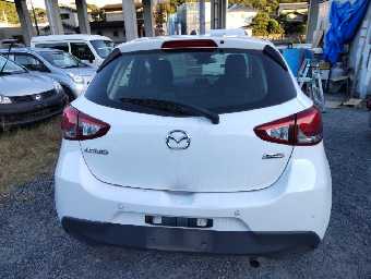 MAZDA DEMIO 2018 Image 3