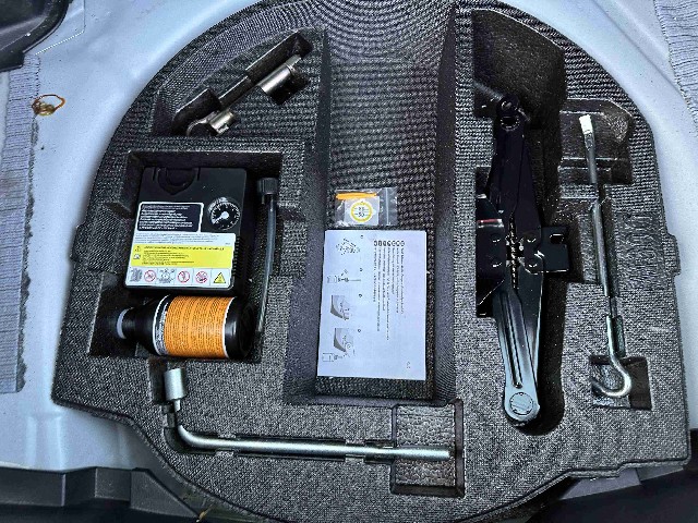 MAZDA DEMIO 2018 Image 26