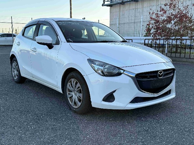 MAZDA DEMIO 2018 Image 28