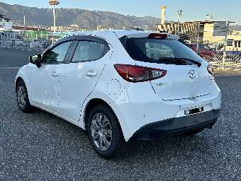 MAZDA DEMIO 2018 Image 24