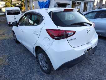 MAZDA DEMIO 2018 Image 4