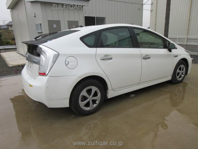 TOYOTA PRIUS PHV 2013 Image 3