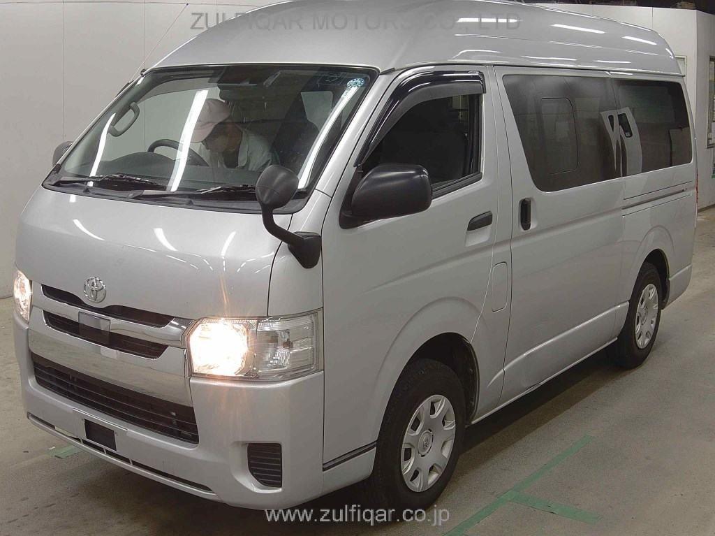 TOYOTA HIACE 2018 Image 4