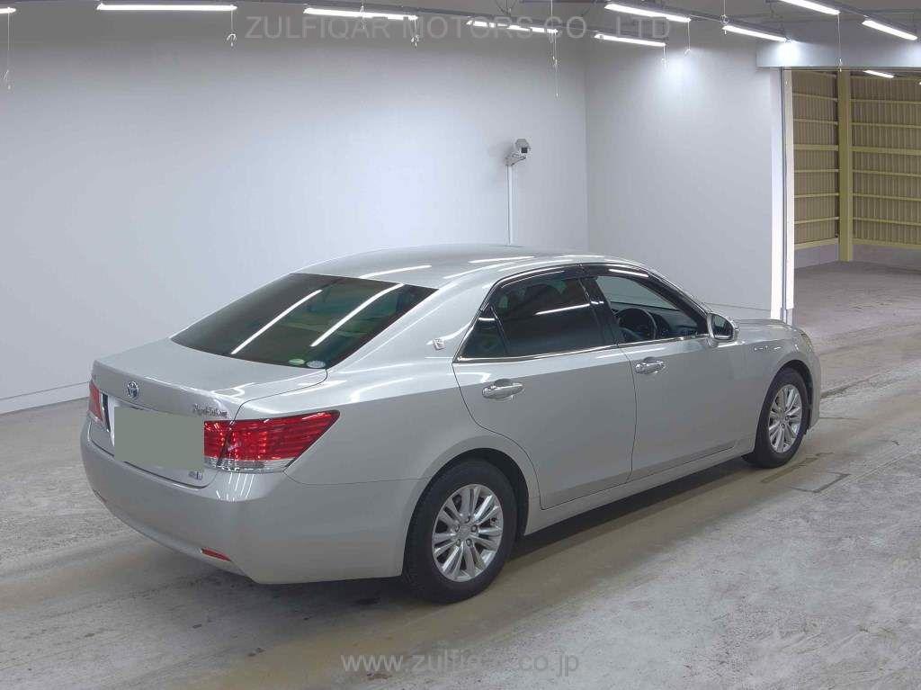 TOYOTA CROWN HYBRID 2014 Image 5